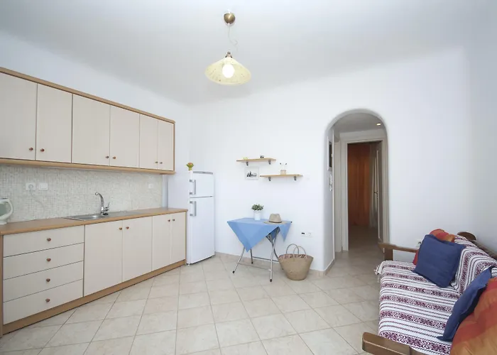 阿西米纳酒店 招待所