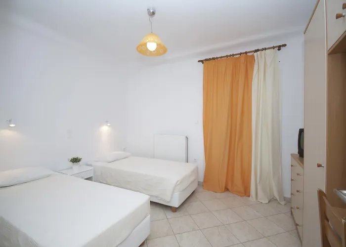 ασημίνα Πανσιόν 3*