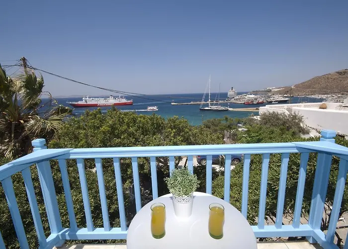 ασημίνα Πανσιόν Τούρλος